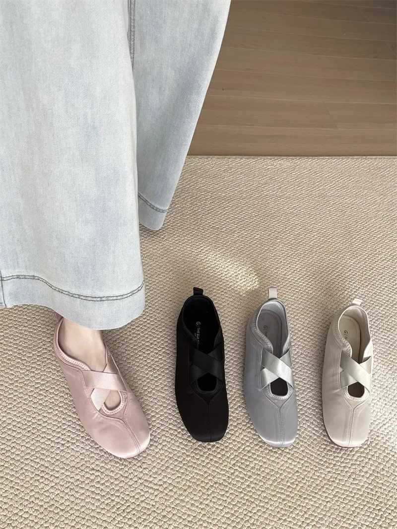 2025 New Women's Ballet Slippers Pink Soft Sole Shallow Heel Round Head Fiberglass Fabric Retro Style Low Heel