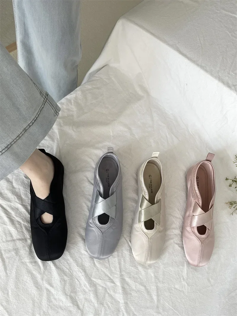 2025 New Women's Ballet Slippers Pink Soft Sole Shallow Heel Round Head Fiberglass Fabric Retro Style Low Heel