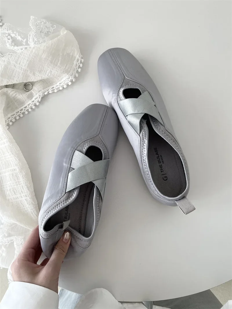 2025 New Women's Ballet Slippers Pink Soft Sole Shallow Heel Round Head Fiberglass Fabric Retro Style Low Heel