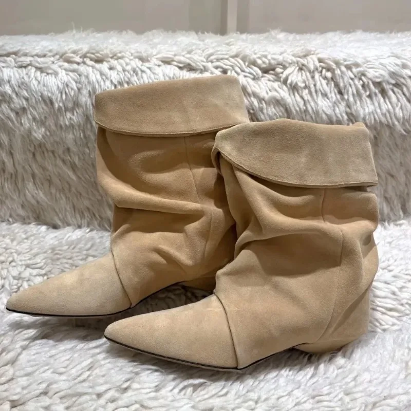 Small Niche Pleated Pile Boots for Women 2025 New Autumn and Winter Cat Heel Short Shoes Pointed Western Cowboy Boots Women’s Small Niche Pleated Pile Boots for Women 2025 New Autumn and Winter Cat Heel Short Shoes Pointed Western Cowboy Boots Women's