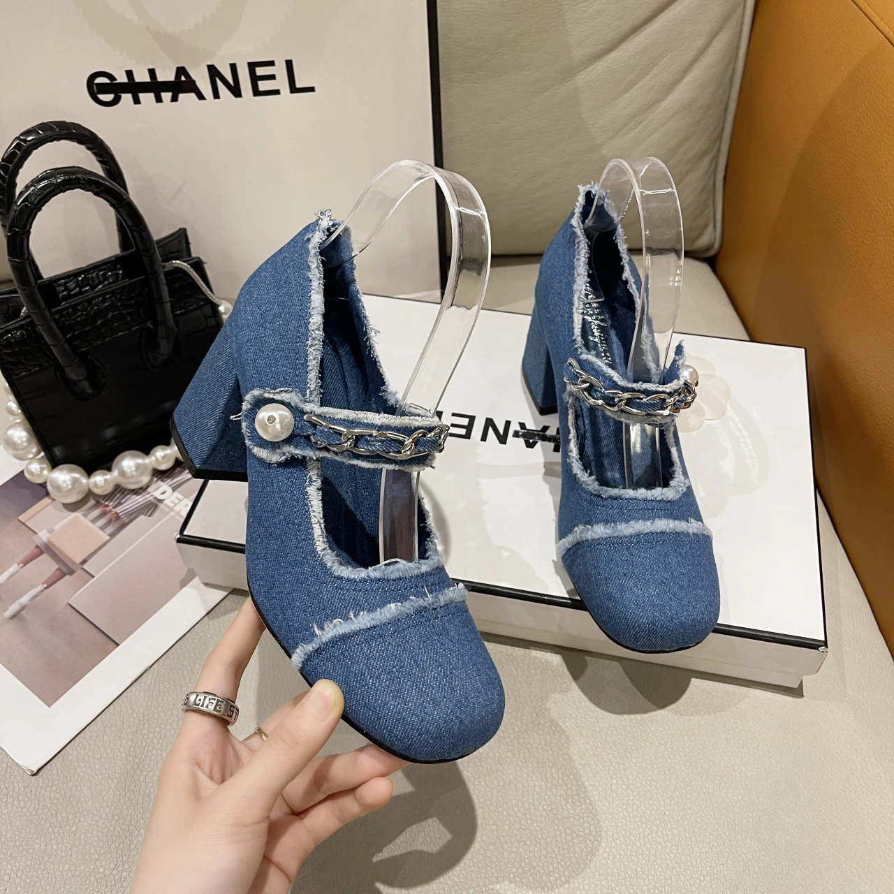Round Toe High Heel Sandals Women Denim Cloth Pearl Metal Chain Decor Single Shoes Slingback Pumps Spring Retro Party blue Shoes Round Toe High Heel Sandals Women Denim Cloth Pearl Metal Chain Decor Single Shoes Slingback Pumps Spring Retro Party blue Shoes