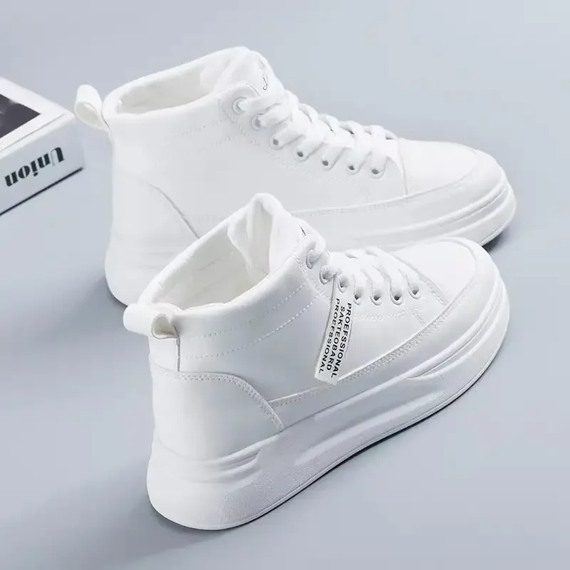 Winter Women Shoes Warm Fur Plush Lady Casual Shoes Lace Up Fashion Sneakers Platform Snow Boots Big Size Winter Women Shoes Warm Fur Plush Lady Casual Shoes Lace Up Fashion Sneakers Platform Snow Boots Big Size