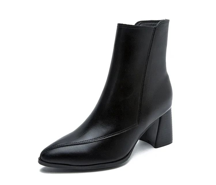 Spring and Autumn New British Style Thin and Thin Women's Boots Pointed Toe Thin Side Zipper Black Nude Boots Women Spring and Autumn New British Style Thin and Thin Women's Boots Pointed Toe Thin Side Zipper Black Nude Boots Women
