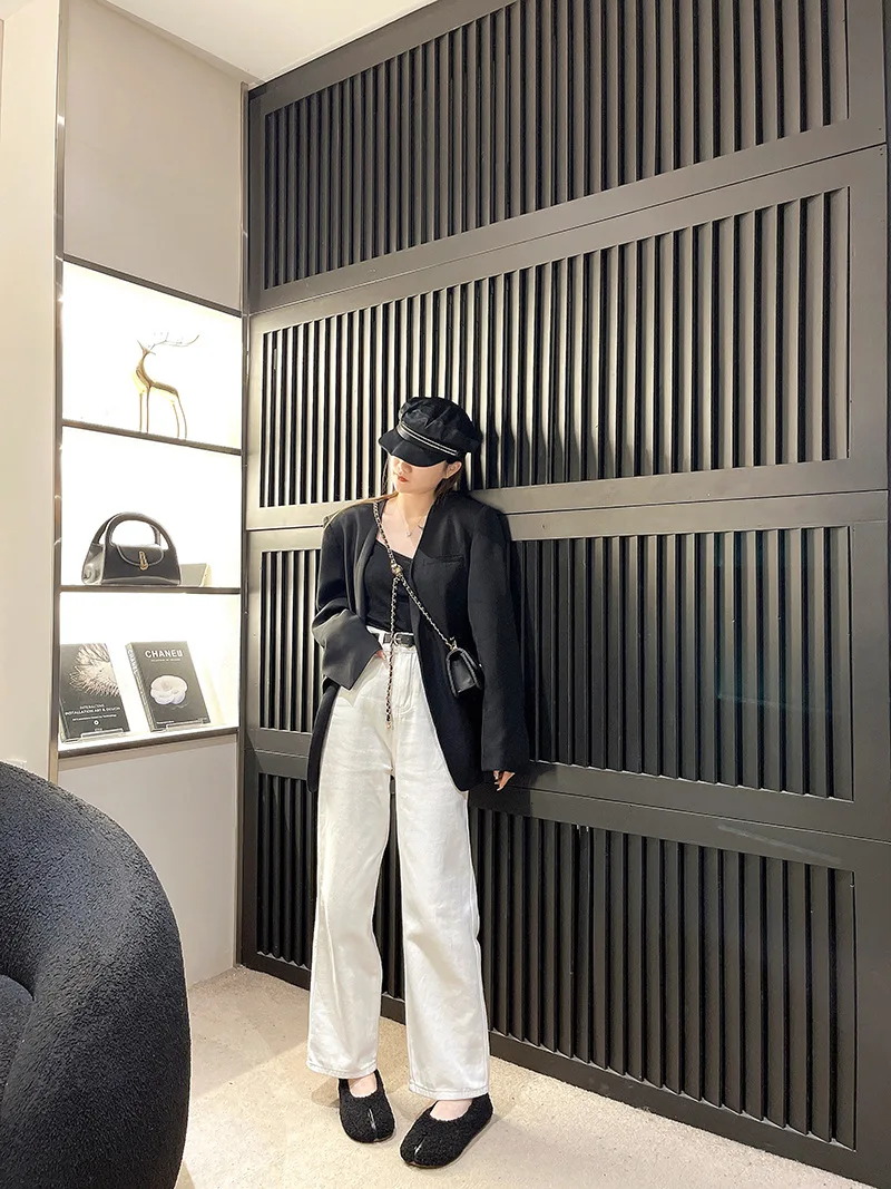 Round Toe Casual Woman Shoe Autumn Loafers Fur Shallow Mouth Boat New Fall Moccasin Flock Buckle Strap Leisure Rubber Solid Mary