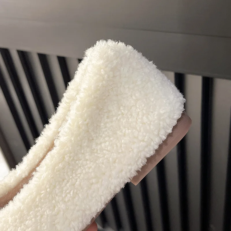 Round Toe Casual Woman Shoe Autumn Loafers Fur Shallow Mouth Boat New Fall Moccasin Flock Buckle Strap Leisure Rubber Solid Mary