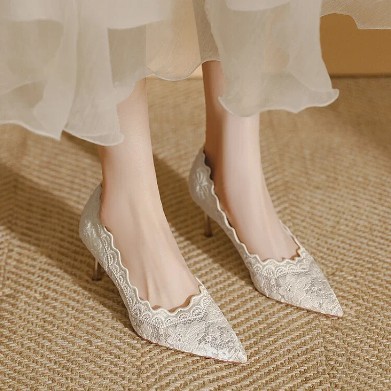 Embroidered Bridal Shoes Wedding Shoes Retro French Sandals 6.5cm High Heels Single Shoes Thin Heels Banquet Pointed Pumps