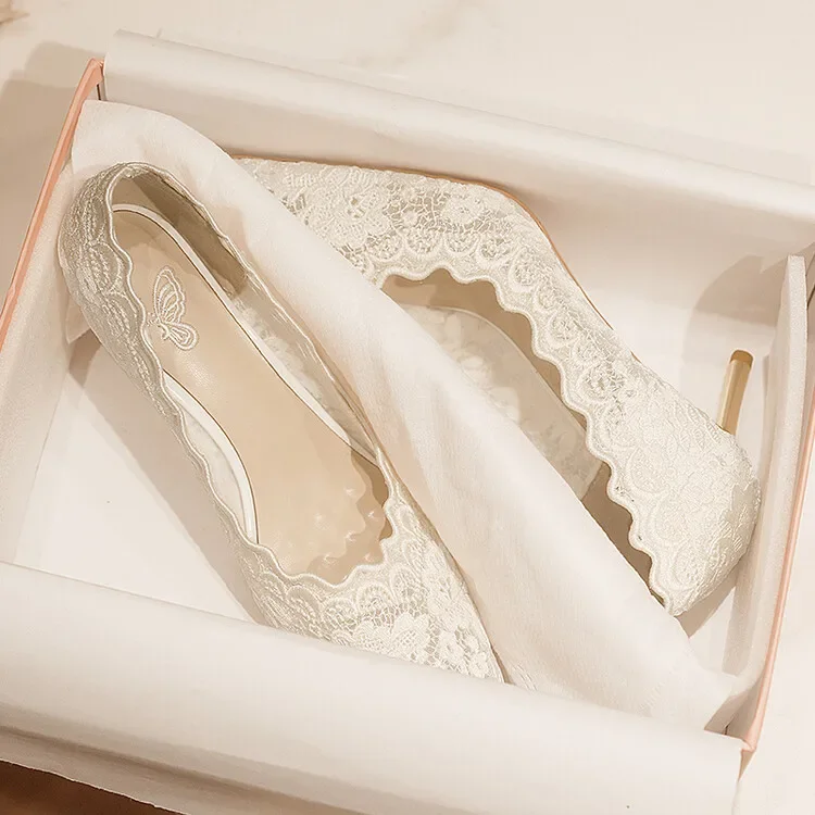 Embroidered Bridal Shoes Wedding Shoes Retro French Sandals 6.5cm High Heels Single Shoes Thin Heels Banquet Pointed Pumps Embroidered Bridal Shoes Wedding Shoes Retro French Sandals 6.5cm High Heels Single Shoes Thin Heels Banquet Pointed Pumps