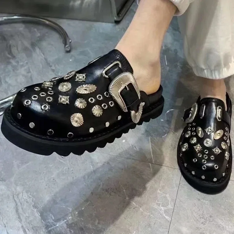 Summer Women Slippers Platform Rivets Punk Rock Leather Mules Creative Metal Fittings Casual Party Shoes Female Outdoor Summer Women Slippers Platform Rivets Punk Rock Leather Mules Creative Metal Fittings Casual Party Shoes Female Outdoor