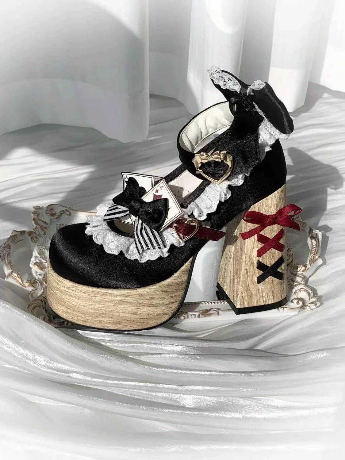Lolita High Heels Ultra High Waterproof Platform Cute Girls Oes Faionable Comfortable Loers