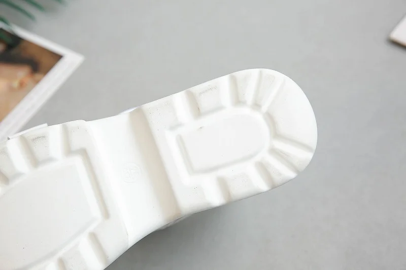 Summer Women Sandals Buckle Design Black White Platform Sandals Comfortable Women Thick Sole Beach Shoes Sport Sandalias Mujer