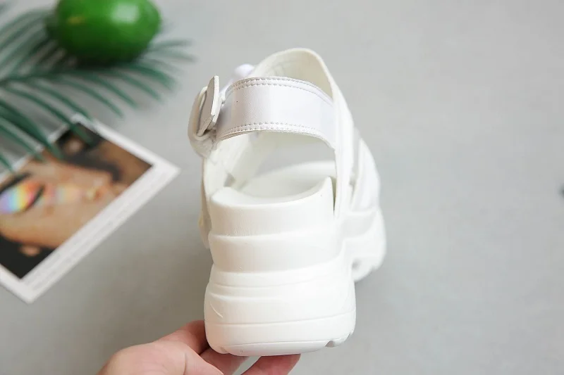 Summer Women Sandals Buckle Design Black White Platform Sandals Comfortable Women Thick Sole Beach Shoes Sport Sandalias Mujer