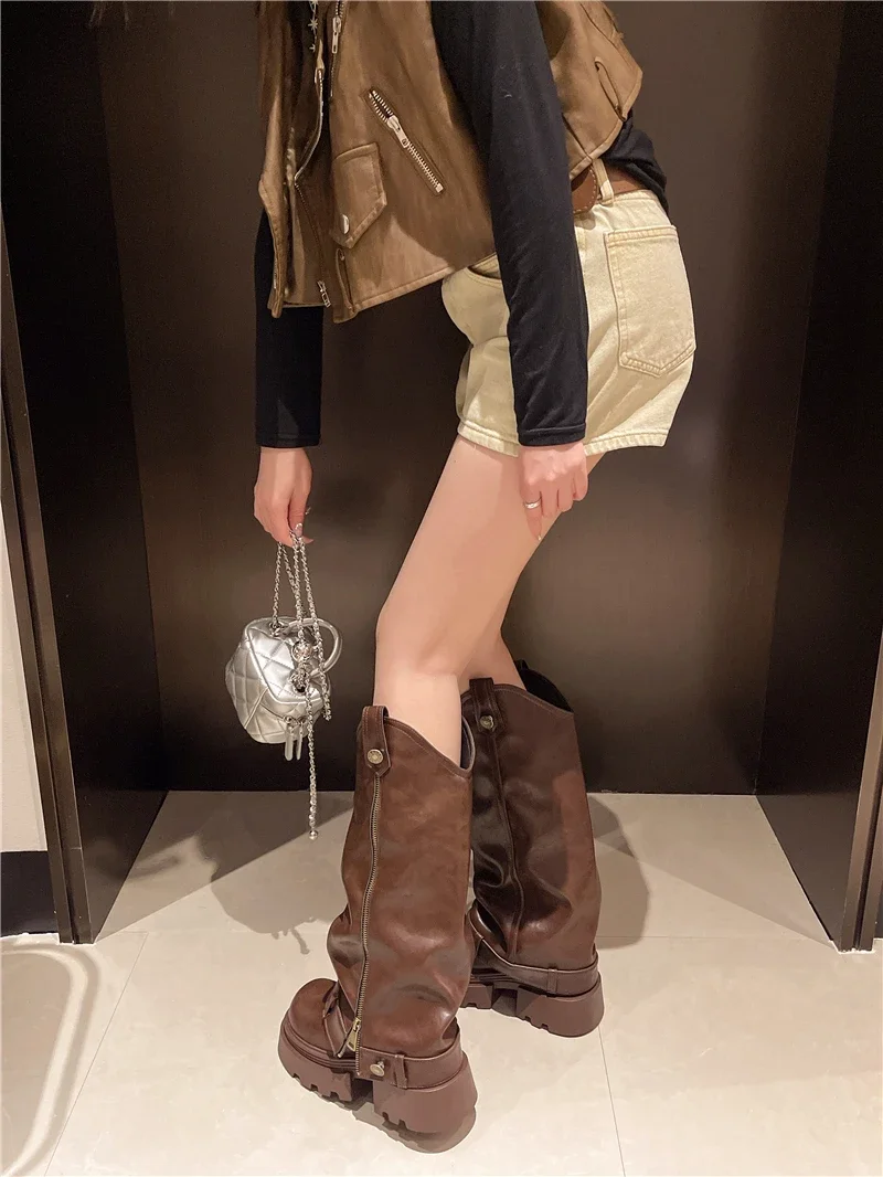 Women's Boots 2025 New Style Retro High Western Boots for Autumn and Winter Fashion Versatile Female Knight Boots Women's Boots 2025 New Style Retro High Western Boots for Autumn and Winter Fashion Versatile Female Knight Boots