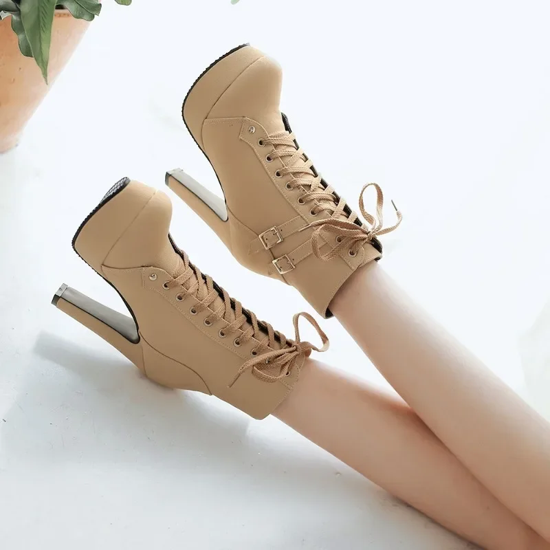 Women's Boots Super High Heels Short Boots High Heels Waterproof Platform Belt Buckle Low Cut Fashion Women's Boots