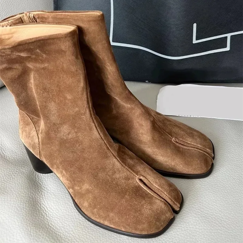 New Fashion Women's Chelsea Boots Genuine Leather High Heel Fashion Split Toe Casual Shoes Female Booties Ankle Boots