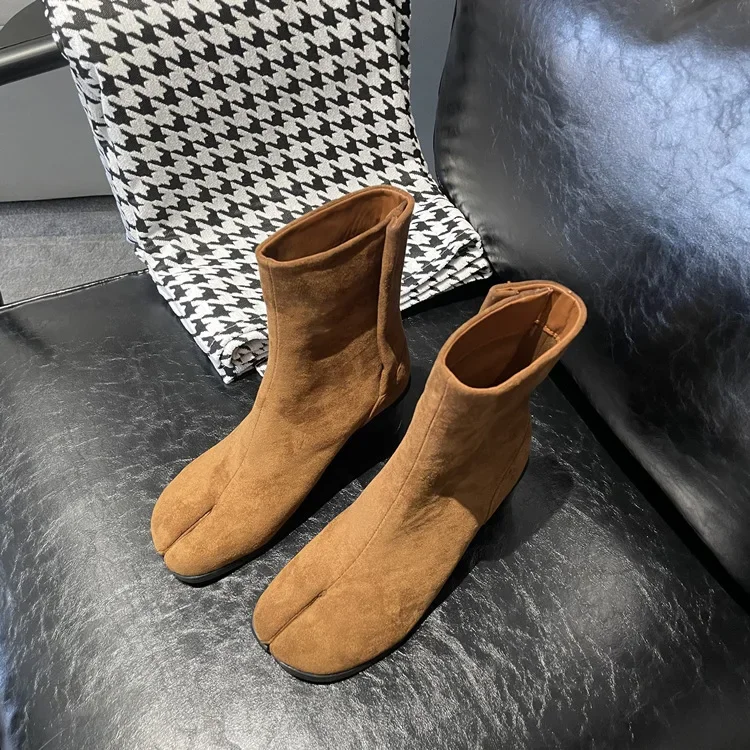 New Fashion Women's Chelsea Boots Genuine Leather High Heel Fashion Split Toe Casual Shoes Female Booties Ankle Boots New Fashion Women's Chelsea Boots Genuine Leather High Heel Fashion Split Toe Casual Shoes Female Booties Ankle Boots