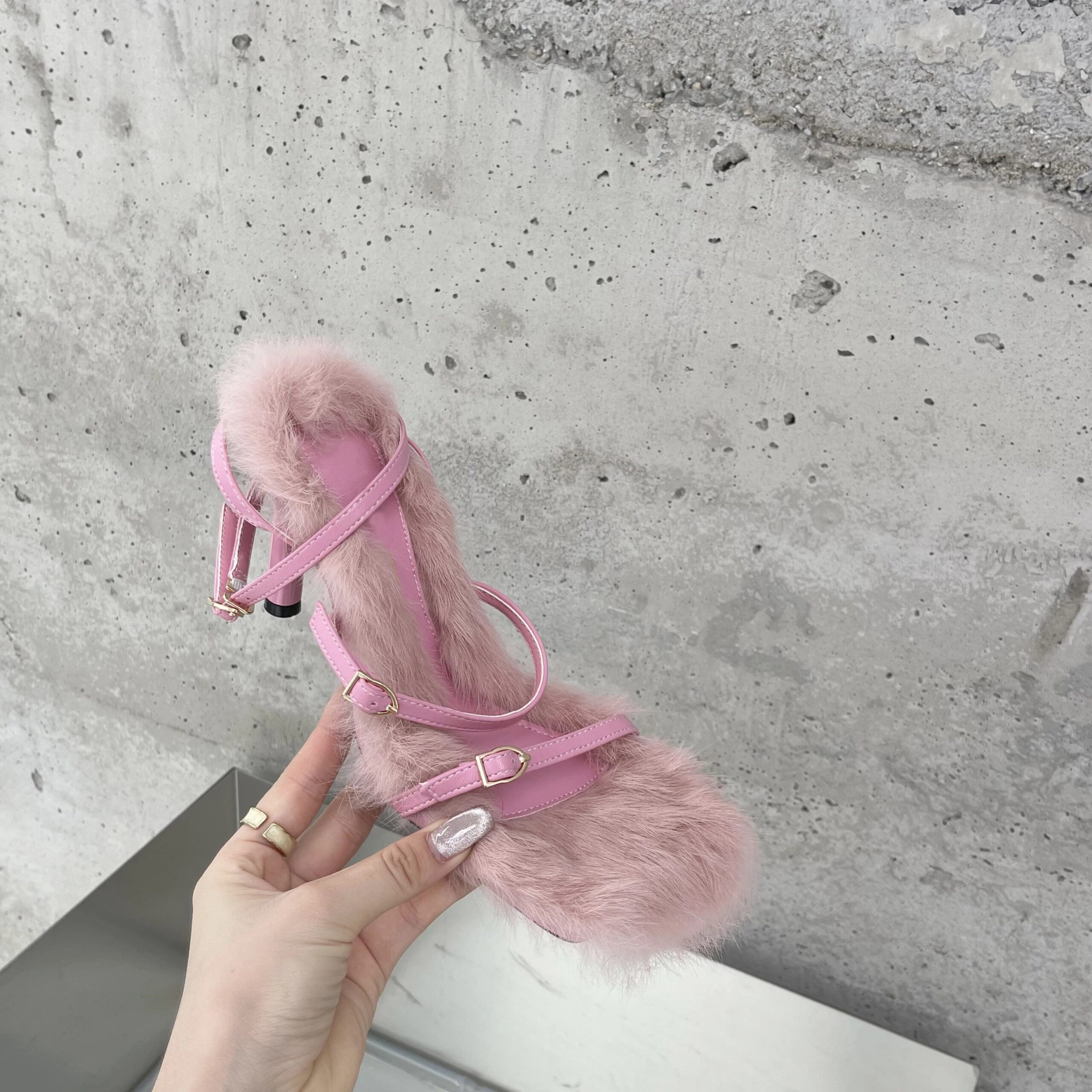 2026 New Brand Plush Fur Fuzzy Sandals Women Thin Heels Fashion Square Toe Ankle Lace Up Buckle Strap Slides Shoes 2026 New Brand Plush Fur Fuzzy Sandals Women Thin Heels Fashion Square Toe Ankle Lace Up Buckle Strap Slides Shoes