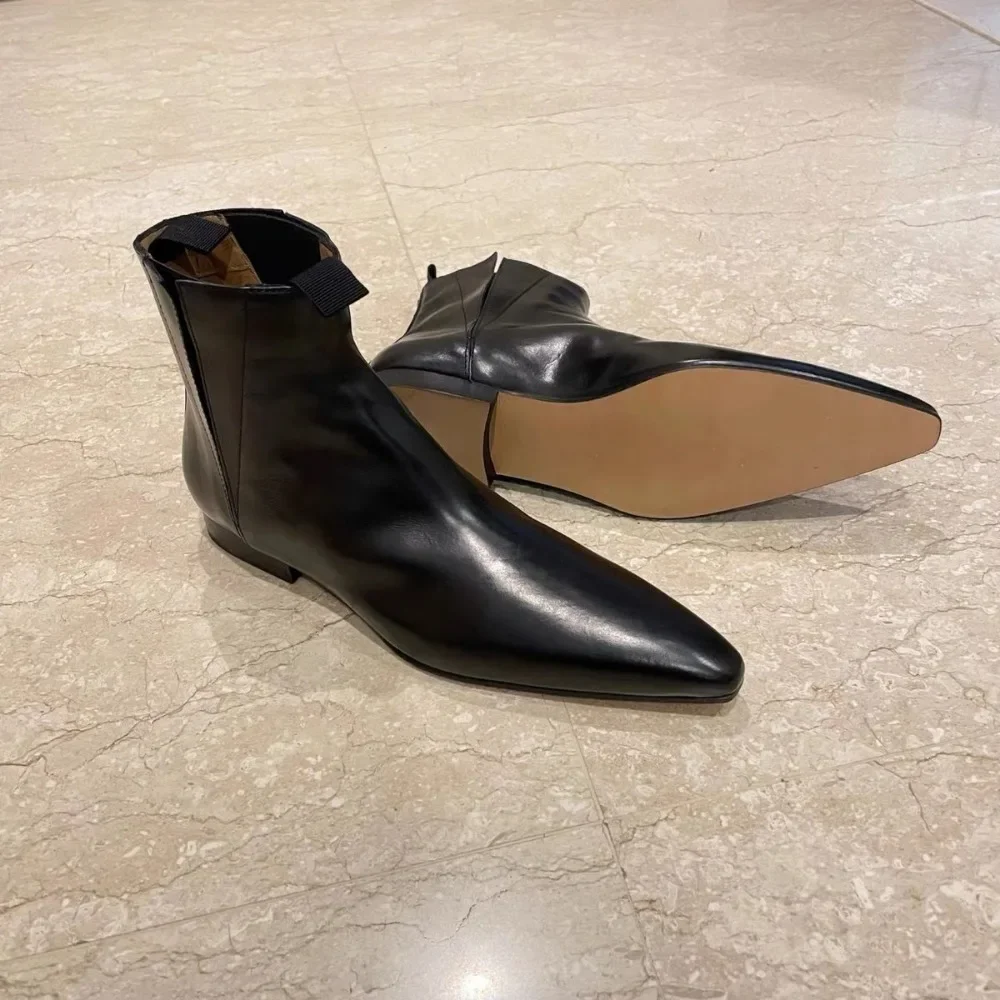 Retro Short Boots Women's Autumn/Winter Genuine Leather Pointed Chelsea Boots Womens Flat Bare shoes for Women Thin shoes Women