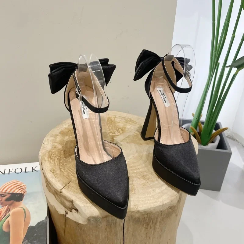 High Heels Women Summer New Fashion Satin Face High Heel Sandals Bow One Word Buckle Pointed Toe Thick Heel Women's Shoes High Heels Women Summer New Fashion Satin Face High Heel Sandals Bow One Word Buckle Pointed Toe Thick Heel Women's Shoes