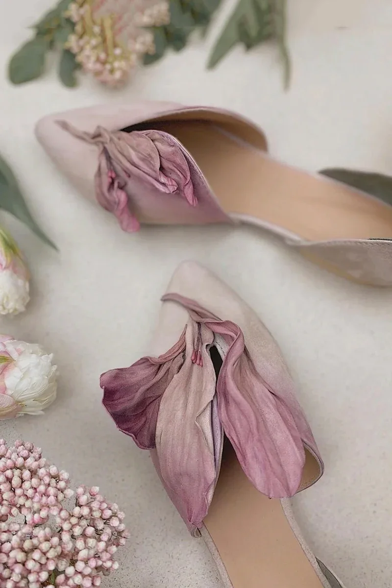 Women's Summer Niche Design Sandals Aesthetic Petal Pointed Toe Shallow Flat Shoes Handmade Sweet 2024 New Super Nice Shoes Women's Summer Niche Design Sandals Aesthetic Petal Pointed Toe Shallow Flat Shoes Handmade Sweet 2024 New Super Nice Shoes