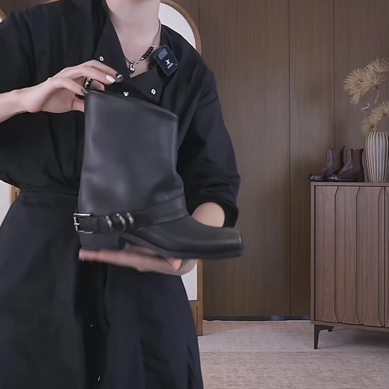 Retro Metal Decoration Buckle Strap Women Boots Crude Heel Square Toe Ladies Short Boots Street Style Hand-made