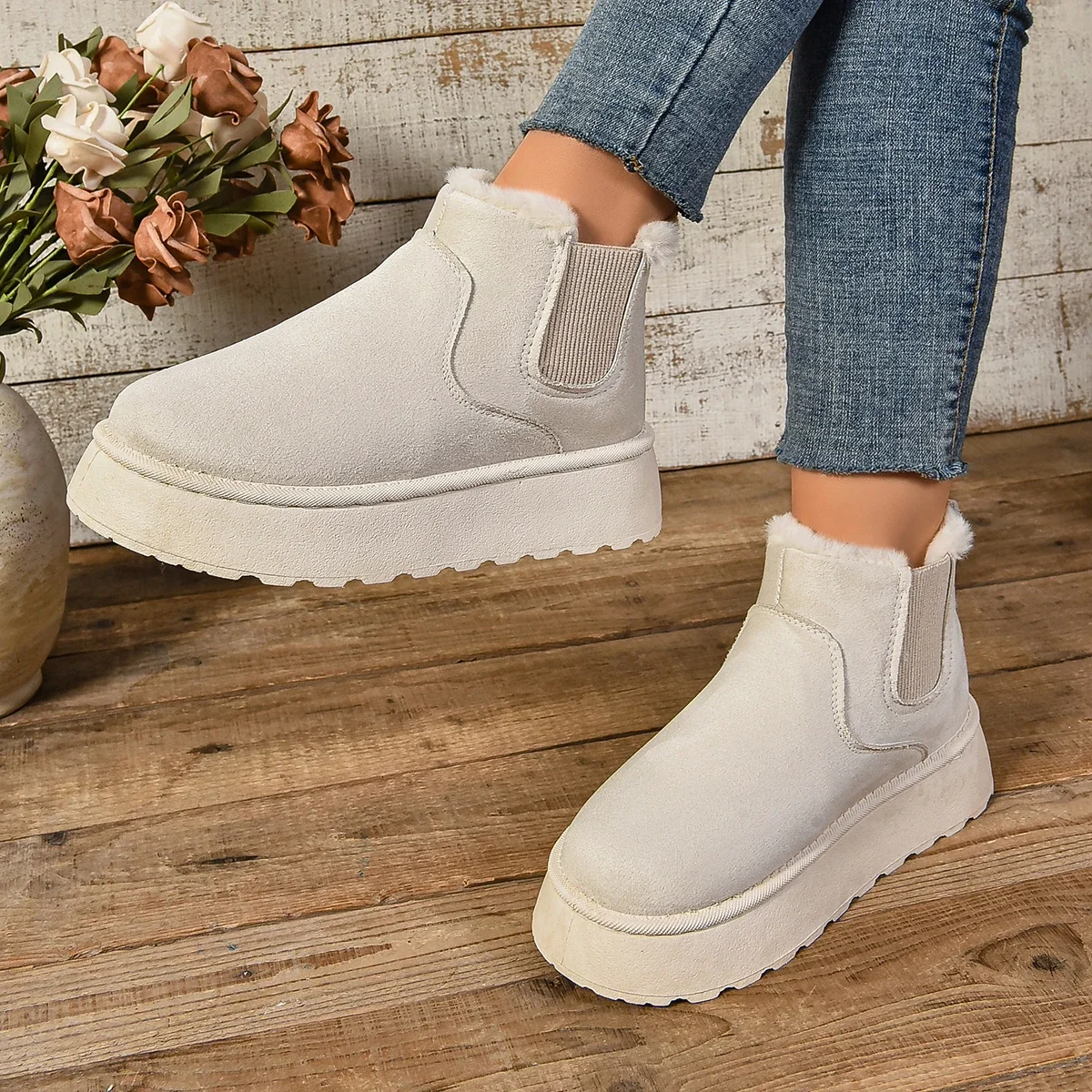 Winter Women Short Plush Warm Snow Boots Casual Shoes New Suede Fur Chelsea Ankle Boots Flats Platform Ladies Shoes Winter Women Short Plush Warm Snow Boots Casual Shoes New Suede Fur Chelsea Ankle Boots Flats Platform Ladies Shoes