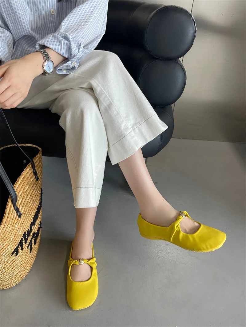 Retro Fashion Mary Jane Shoes Women Comfort Soft Sole Casual Shoes Female Yellow Elegant Brand Flat Shoes Zapatos De Mujer