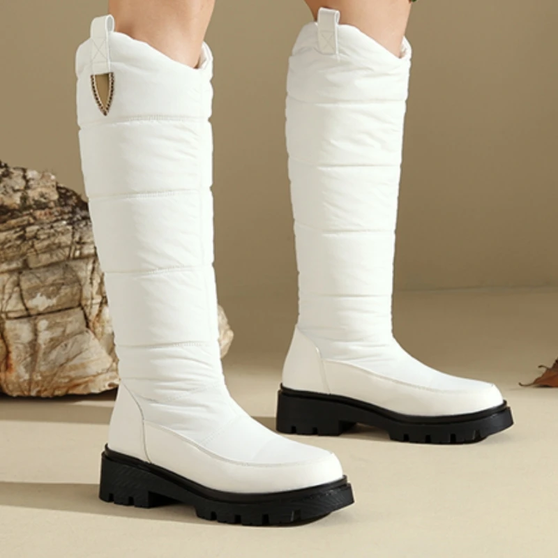 Women's Winter Knee High Snow Boots Black White Warm Fur Plush High Boot Casual Low Heel Fashion Long Rain Shoes Waterproof