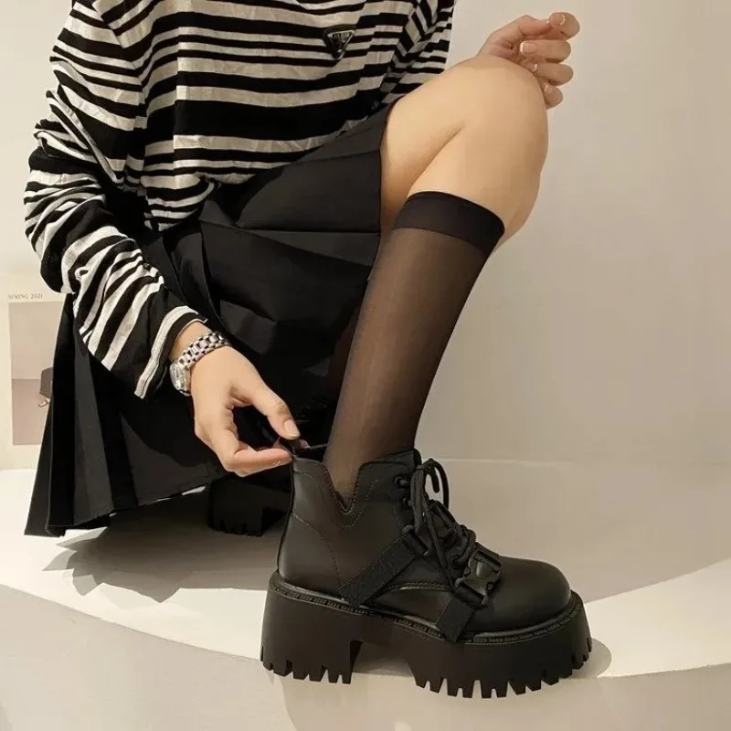 Black Riding Boots Women Autumn New Thick Soles with British Style Booties Sweet Cool Little Booties Platform Shoes Western