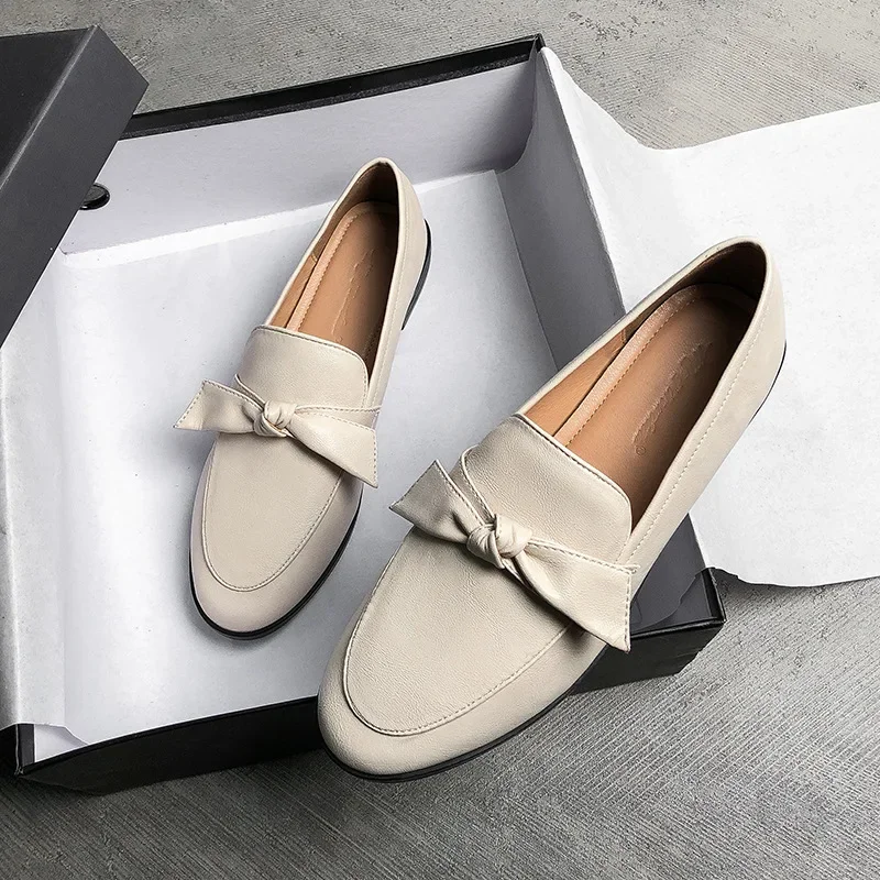 2024 Spring Fashion Flat Shoes Women PU Leather Slip on Loafer Shoes Ladies Flats Mocassins Big Size 44 Sapato Feminino Loafers
