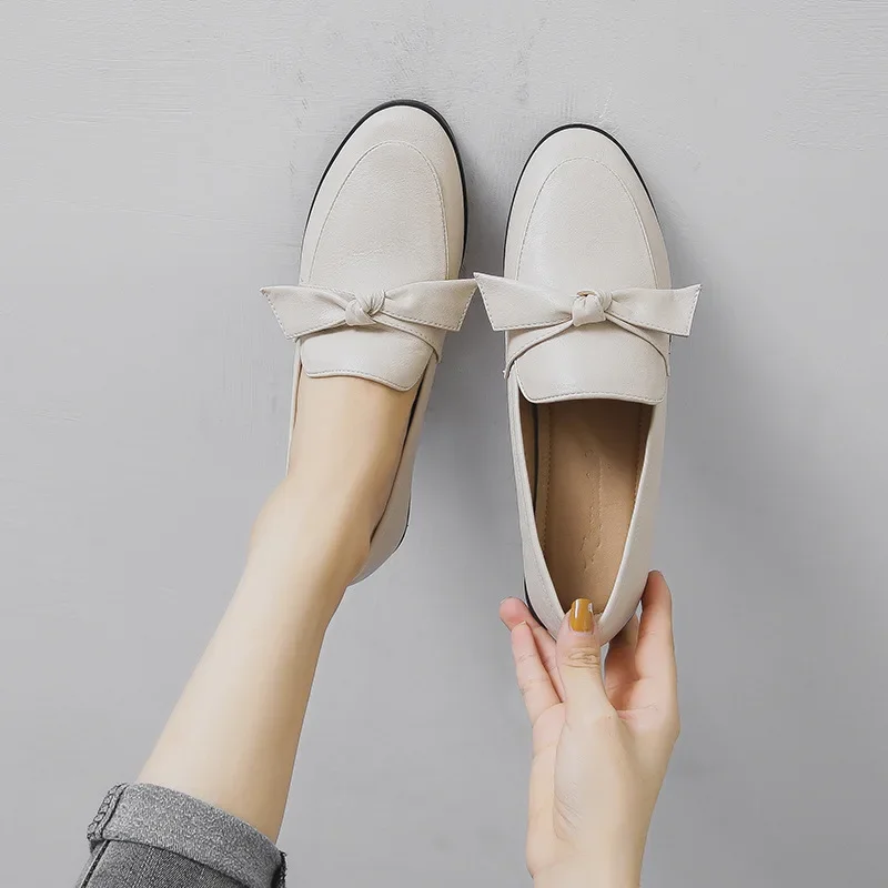 2024 Spring Fashion Flat Shoes Women PU Leather Slip on Loafer Shoes Ladies Flats Mocassins Big Size 44 Sapato Feminino Loafers