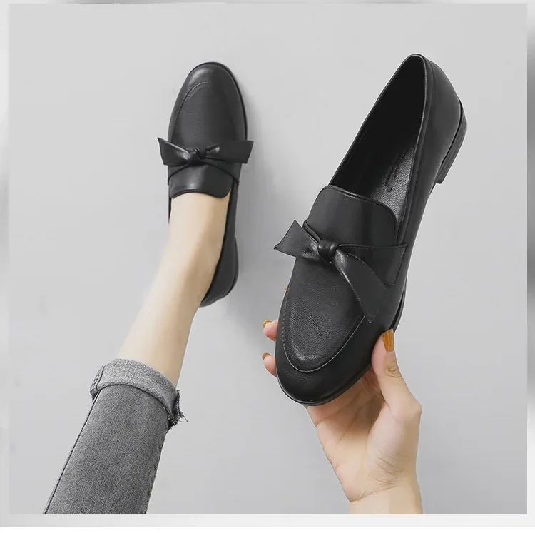 2024 Spring Fashion Flat Shoes Women PU Leather Slip on Loafer Shoes Ladies Flats Mocassins Big Size 44 Sapato Feminino Loafers