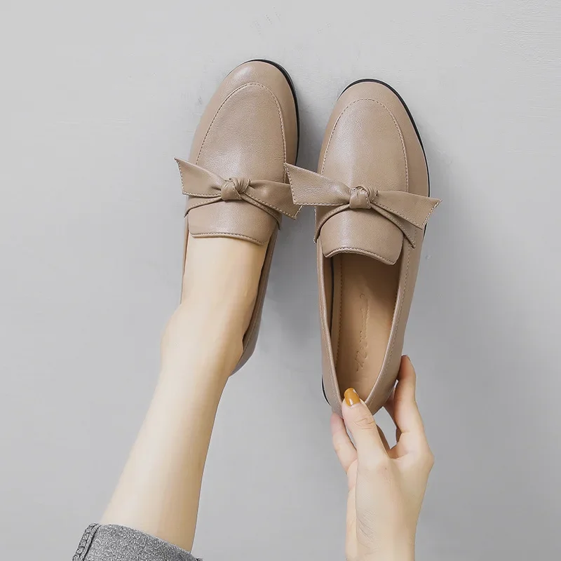 2024 Spring Fashion Flat Shoes Women PU Leather Slip on Loafer Shoes Ladies Flats Mocassins Big Size 44 Sapato Feminino Loafers