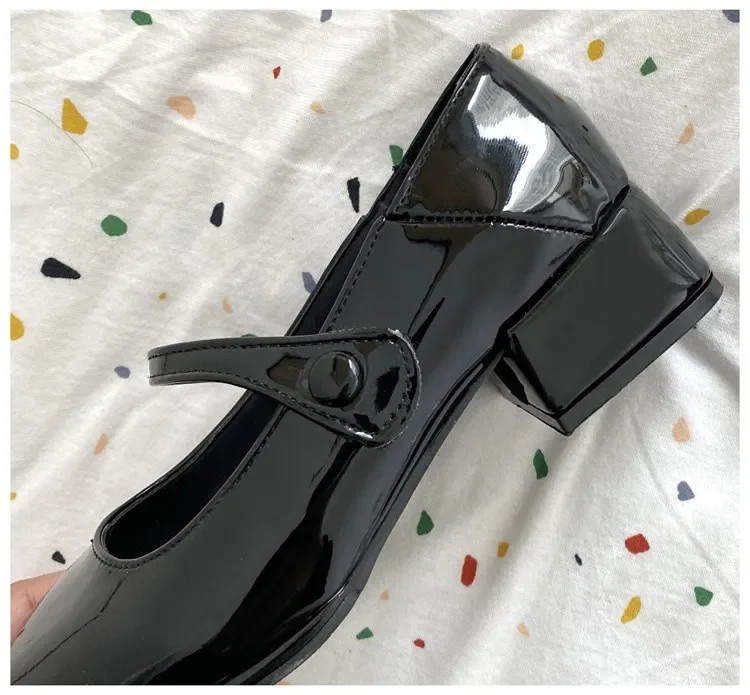 Retro Red Mary Jane Shoes Women Thick Heels Ankle Buckle Lolita Shoes Woman Student French Square Heel Shallow Mouth Single Shoe Retro Red Mary Jane Shoes Women Thick Heels Ankle Buckle Lolita Shoes Woman Student French Square Heel Shallow Mouth Single Shoe