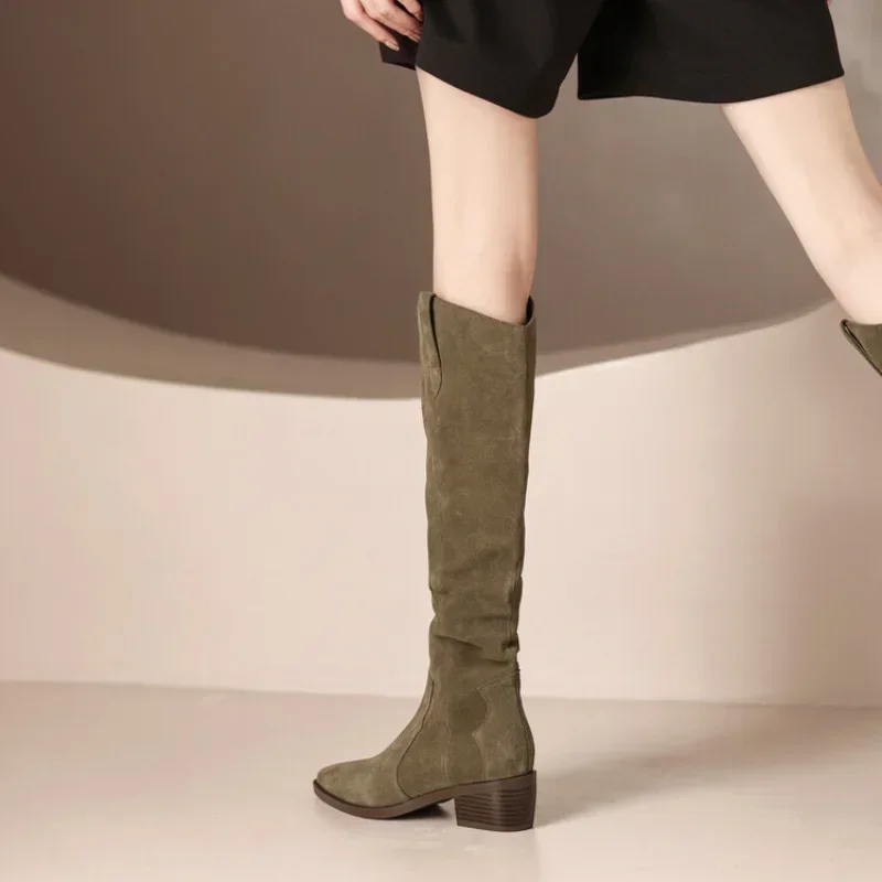 Fashionable and Elegant Women's Boots Autumn and Winter Vintage Slim Fit Knee Fold Long Boots Western Knight Boots