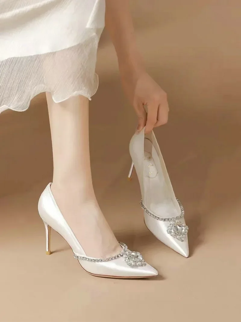 Elegant Wedding Shoes Bridal Shoes White Rhinestone High Heels Bridesmaid Pumps Elegant Wedding Shoes Bridal Shoes White Rhinestone High Heels Bridesmaid Pumps