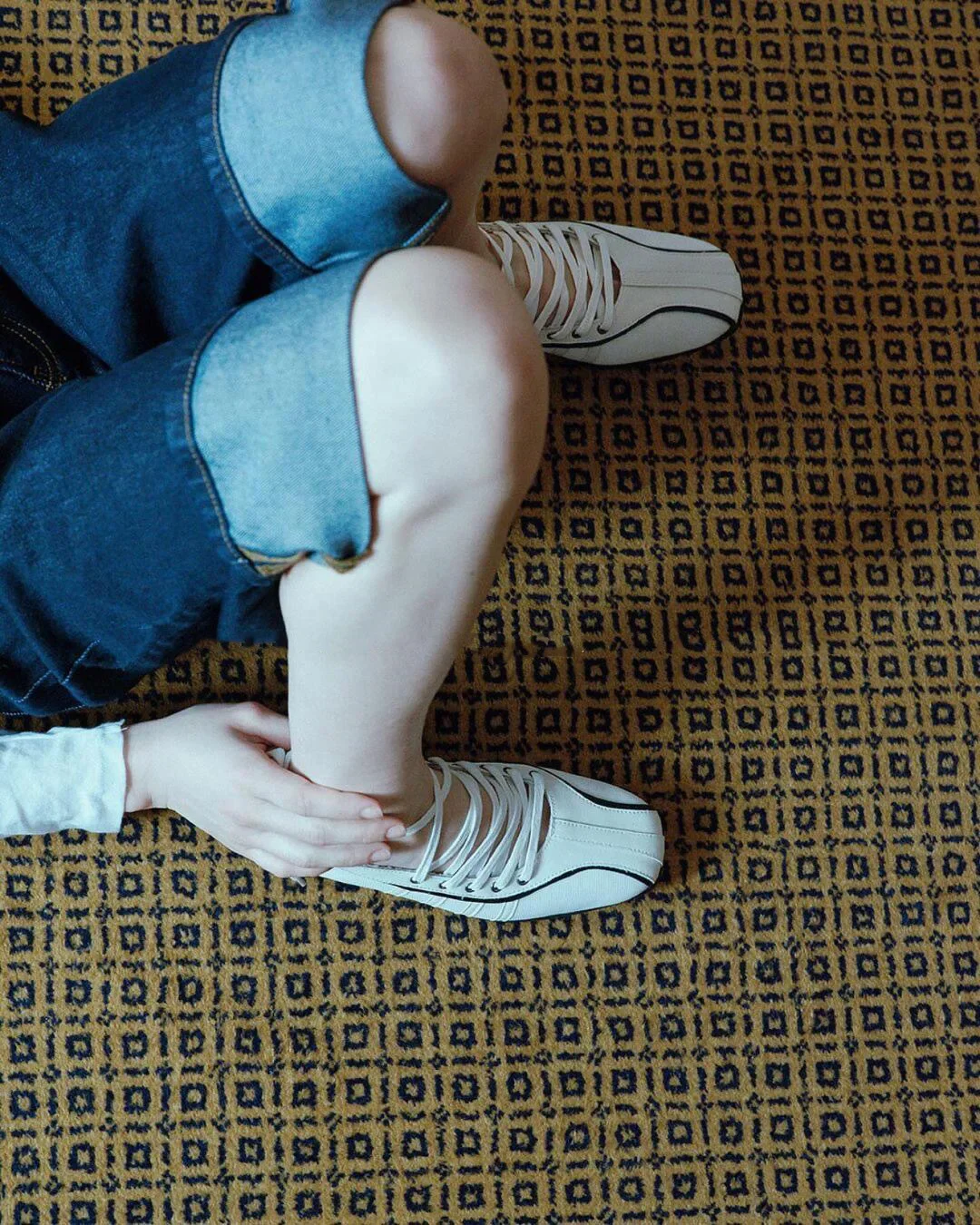 Autumn Women's Black Ballet Shoes Flat Cross Strap Functional Shoes Comfortable Soft Bottom Mary Jane Shoes Ballet Sneakers