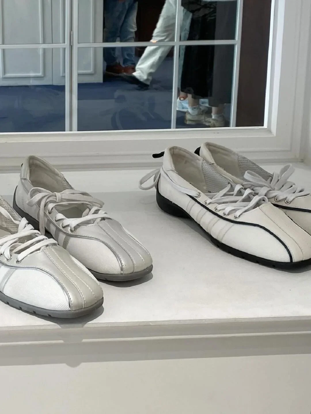 Autumn Women's Black Ballet Shoes Flat Cross Strap Functional Shoes Comfortable Soft Bottom Mary Jane Shoes Ballet Sneakers