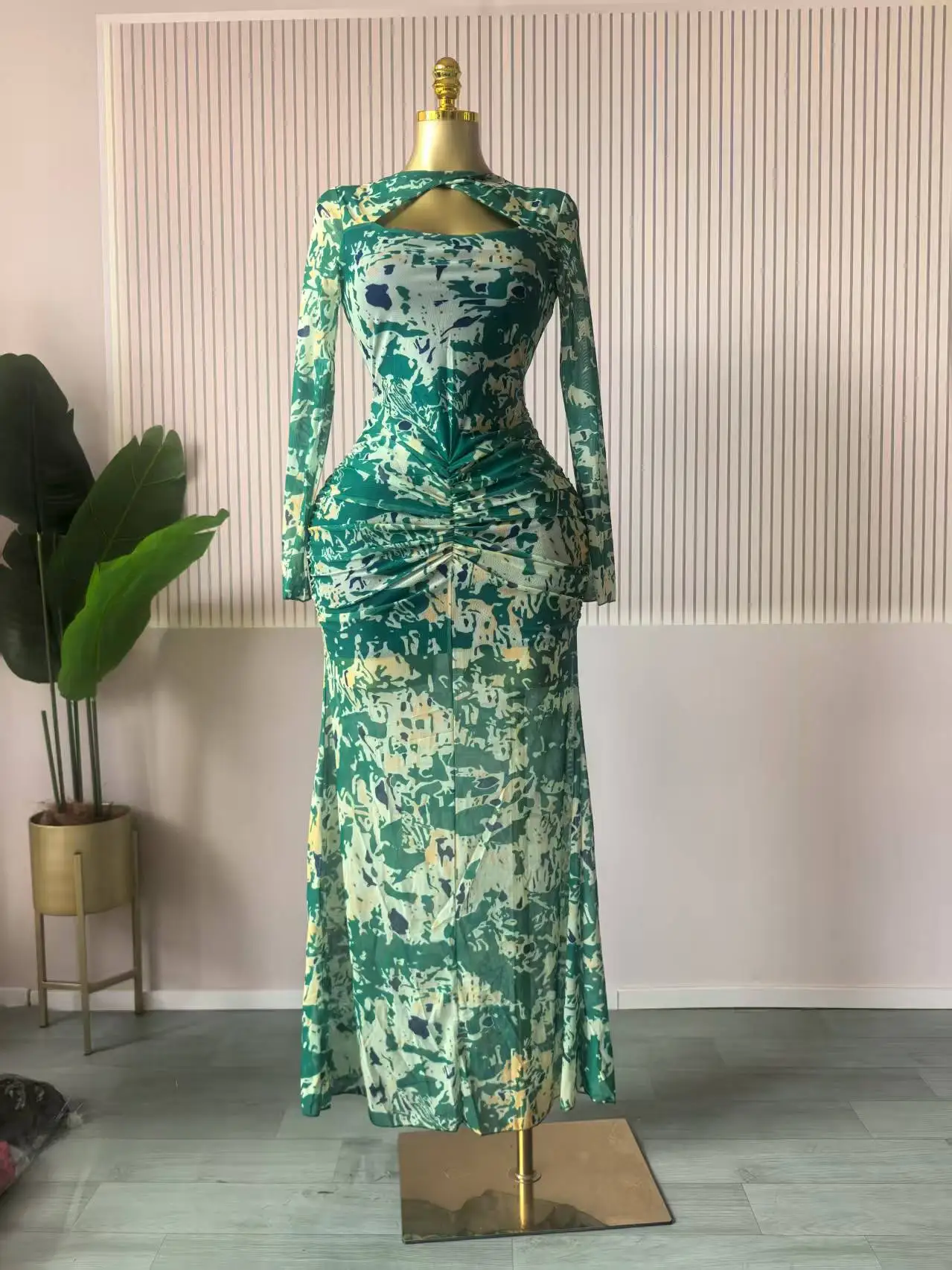 CM.YAYA Women Draped V-neck Cutout Front Ruched Stacked Bodycon Midi Long Maxi Dress 2025 Night Club Party Vestidos Sexy Dresses CM.YAYA Women Draped V-neck Cutout Front Ruched Stacked Bodycon Midi Long Maxi Dress 2025 Night Club Party Vestidos Sexy Dresses