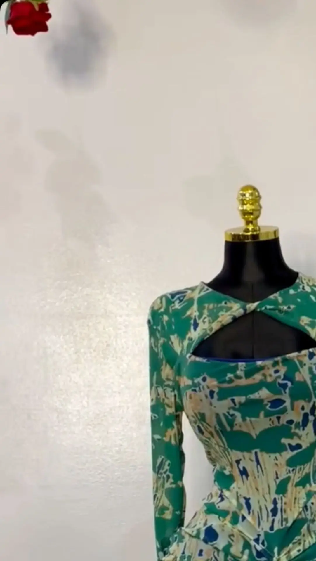 CM.YAYA Women Draped V-neck Cutout Front Ruched Stacked Bodycon Midi Long Maxi Dress 2025 Night Club Party Vestidos Sexy Dresses CM.YAYA Women Draped V-neck Cutout Front Ruched Stacked Bodycon Midi Long Maxi Dress 2025 Night Club Party Vestidos Sexy Dresses