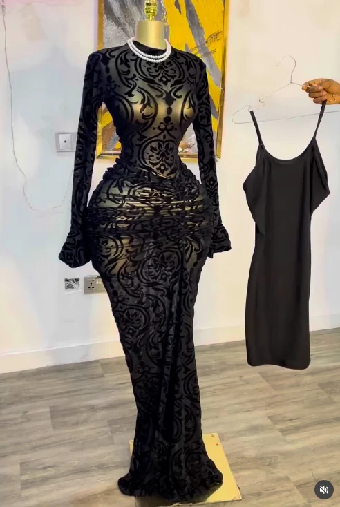 CM.YAYA Women Flare Long Sleeve Stacked Dot Mesh See Though with Lining Maxi Long Dress 2025 Evening Birthday Sexy Party Dresses CM.YAYA Women Flare Long Sleeve Stacked Dot Mesh See Though with Lining Maxi Long Dress 2025 Evening Birthday Sexy Party Dresses