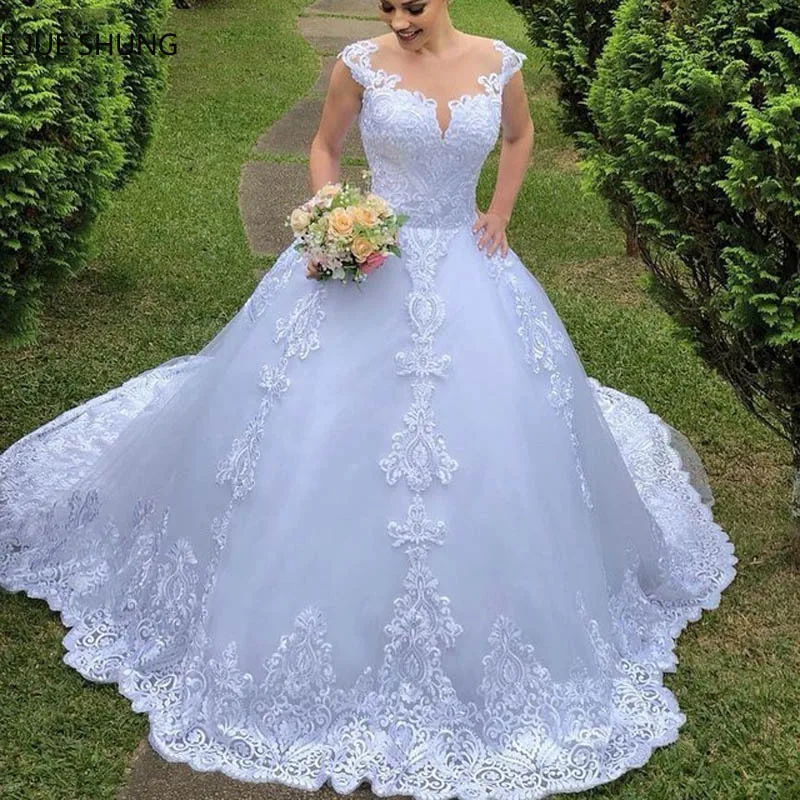 Brides Wedding Dress V-neck Luxury Lace Wedding Gown With Train Classic Ball Gown Plus Size Customized Vestido De Noiva