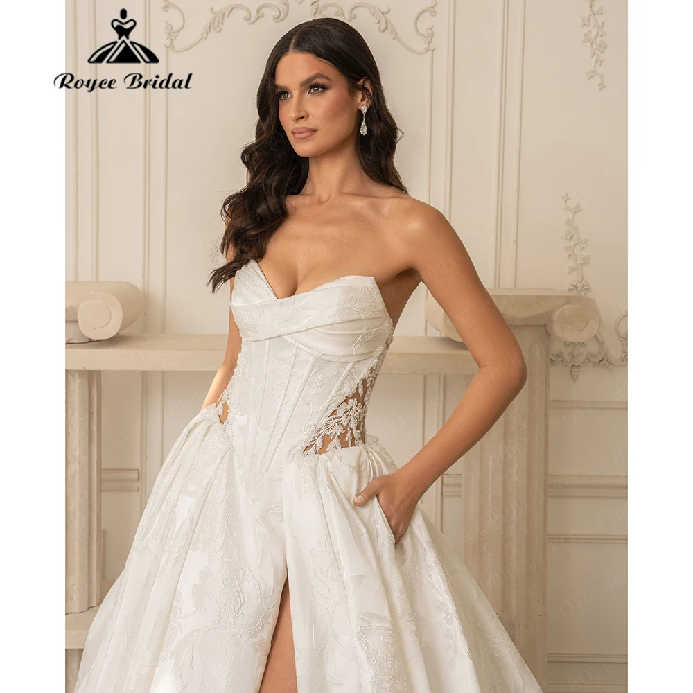 Retro A-Line Strapless Jacquard Satin Wedding Dress for Women 2026 Cutout Backless Bridal Dress Vestidos Roycebridal Customized Retro A-Line Strapless Jacquard Satin Wedding Dress for Women 2026 Cutout Backless Bridal Dress Vestidos Roycebridal Customized