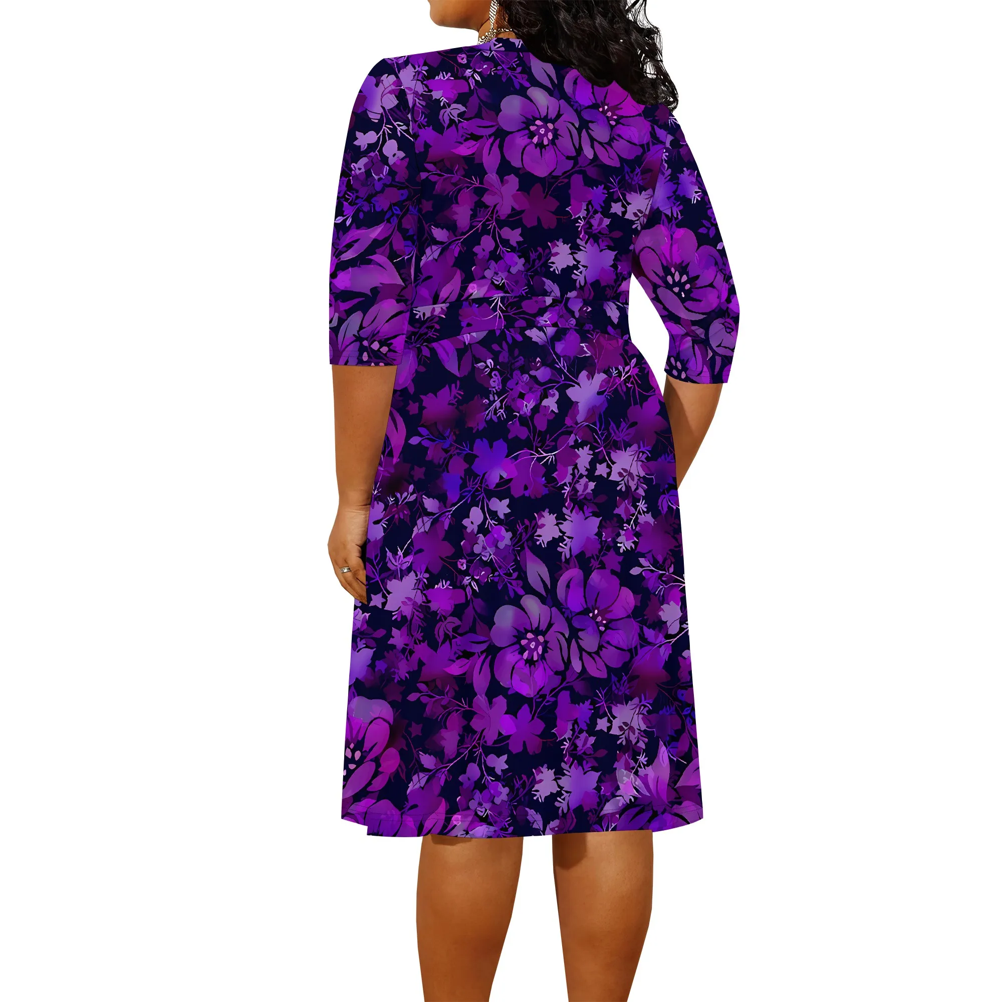 Plus size dress for curvy women Floral V-neck 3/4 sleeve A-line skirt with belt Plus size dress for curvy women Floral V-neck 3/4 sleeve A-line skirt with belt