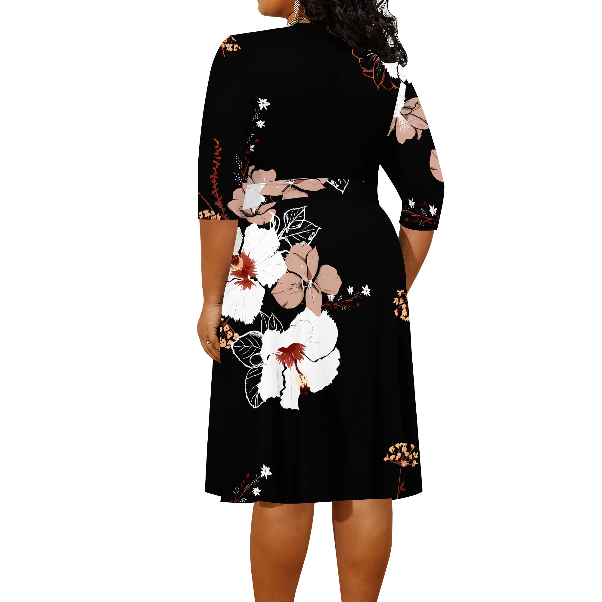 Plus size dress for curvy women Floral V-neck 3/4 sleeve A-line skirt with belt Plus size dress for curvy women Floral V-neck 3/4 sleeve A-line skirt with belt