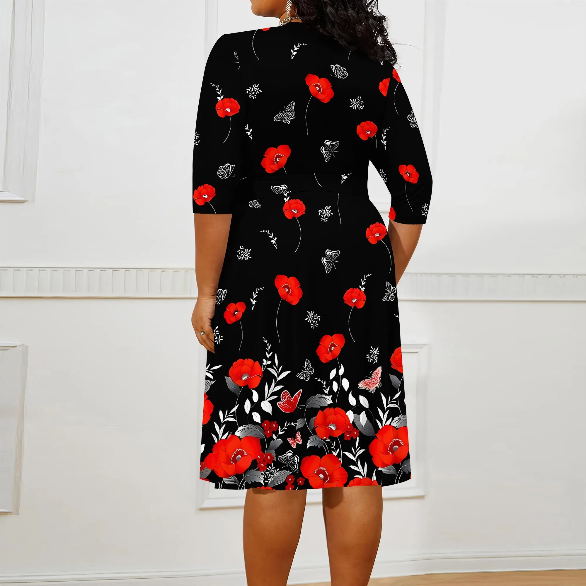 Plus size dress for curvy women Floral V-neck 3/4 sleeve A-line skirt with belt Plus size dress for curvy women Floral V-neck 3/4 sleeve A-line skirt with belt